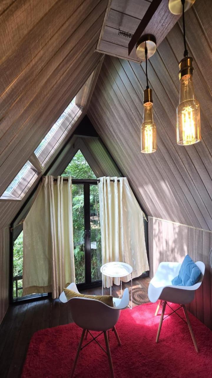 Area 4 Eco Cubes Apartment เอลลา ภายนอก รูปภาพ